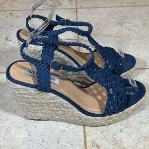 🌺HP🌺 Steven Madden Wedge Sandals, Size 9